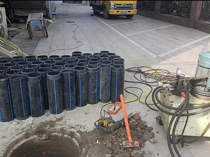 宣恩PE置换管厂家 DN315置换管 非开挖管短管置换